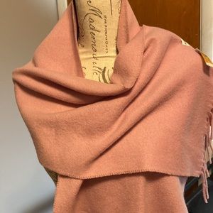 Henri bender scarf